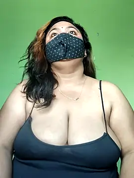 rani130 online show from February 10, 2026, 1:53 am