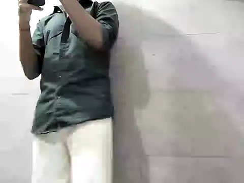 Lustyluckyy online show from September 27, 2025, 8:36 pm