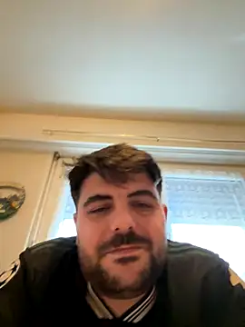 Sex-10-10 online show from December 3, 2025, 11:30 am