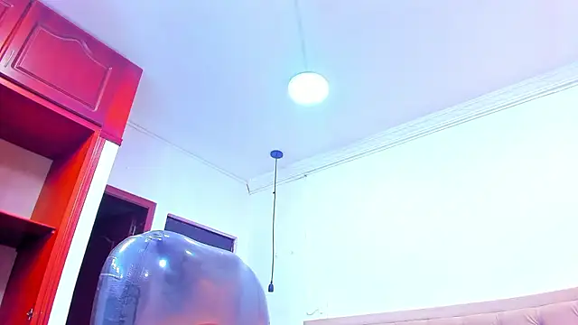 emma purple  online show from January 8, 2026, 5:15 pm