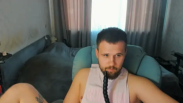 Vladik b online show from June 19, 2026, 5:28 pm