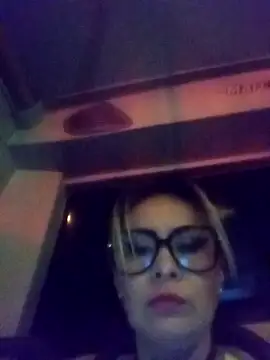 CandieGilson   online show from September 10, 2025, 10:37 am