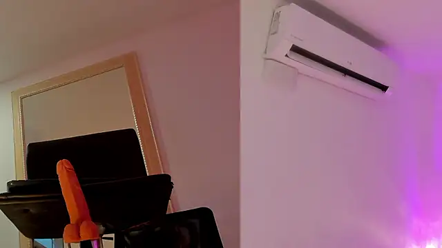 CandieGilson   online show from March 5, 2026, 12:12 pm