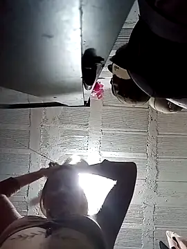 CandieGilson   online show from April 21, 2026, 9:59 am