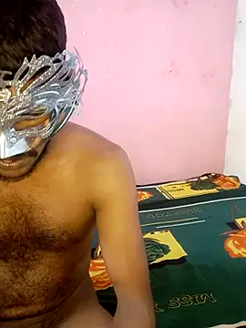 slskinny1 online show from September 10, 2025, 5:18 am