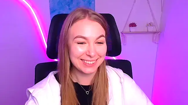 Dana flowers online show from November 16, 2025, 12:33 pm