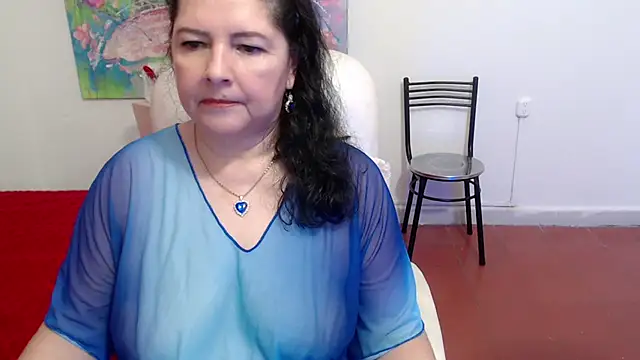 leonela 69 online show from September 14, 2025, 1:05 am