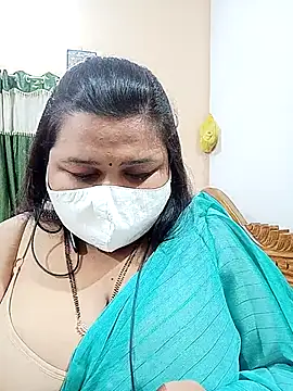 Meryl Stripppp online show from February 26, 2025, 7:49 pm