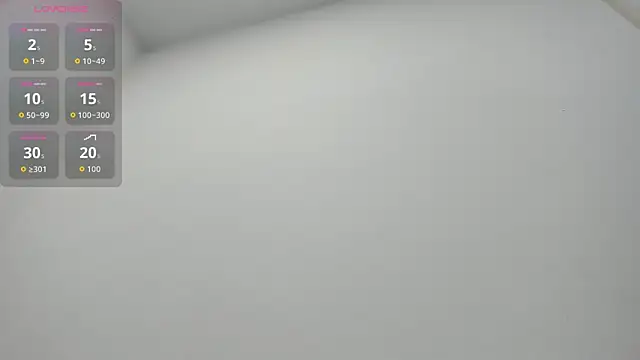 EmiliaRose  online show from October 11, 2025, 8:40 pm