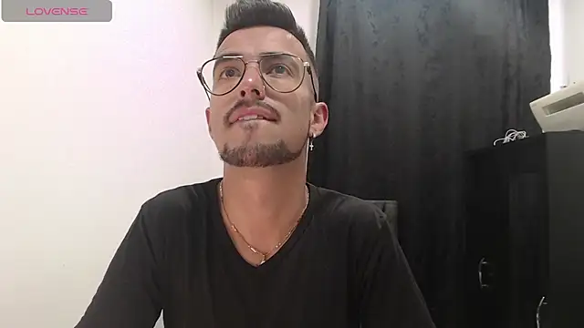 Demian val online show from February 27, 2025, 10:53 pm