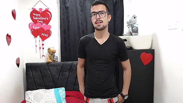 Demian val online show from February 14, 2026, 11:29 am