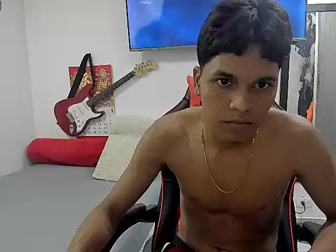 David Gil19 online show from March 4, 2025, 3:00 am