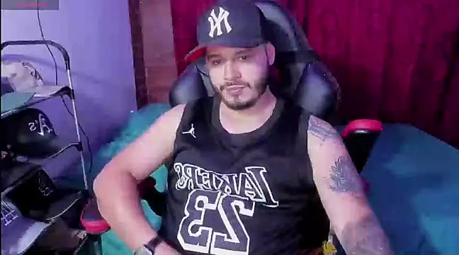 ragnar lothbrok777 online show from March 4, 2025, 7:19 am