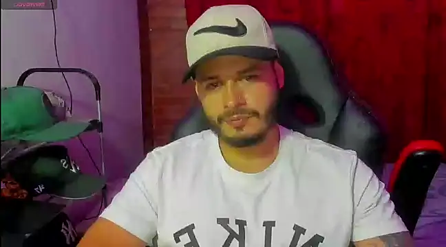 ragnar lothbrok777 online show from March 11, 2025, 4:54 am