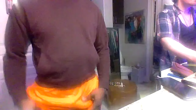 Snapshot of Sk00byJaXxX212 chatting on February 25, 2025, 11:44 pm Sk00byJaXxX212 online show from February 25, 2025, 11:44 pm