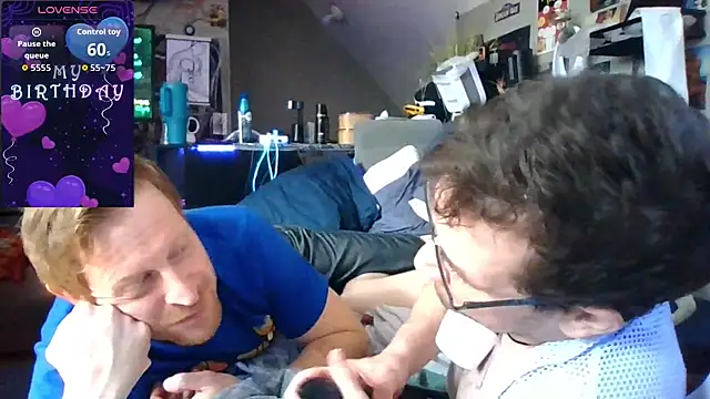 Snapshot of Sk00byJaXxX212 chatting on October 28, 2025, 4:31 pm Sk00byJaXxX212 online show from October 28, 2025, 4:31 pm