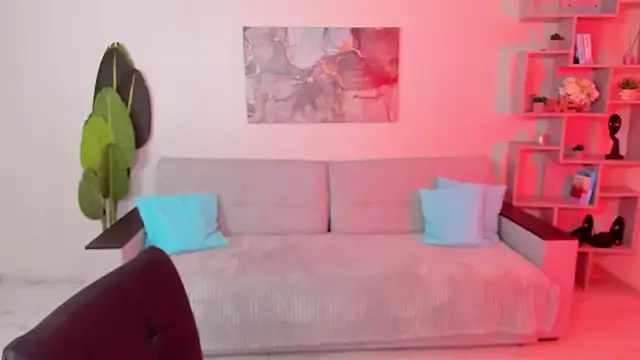 GabriellaMays online show from December 15, 2025, 5:12 am