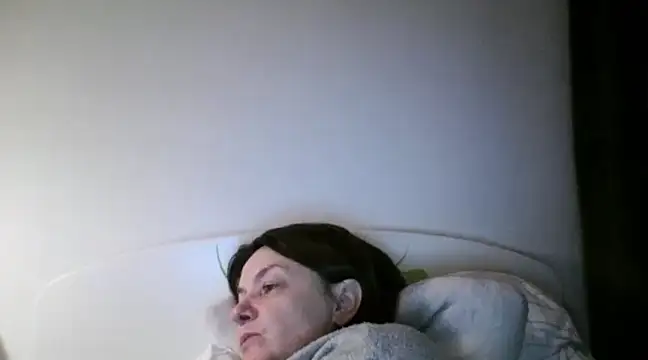 Snapshot of EleanoraMILF chatting on February 19, 2025, 10:20 pm EleanoraMILF online show from February 19, 2025, 10:20 pm