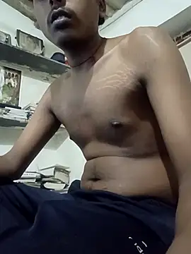 boyyouwant33 online show from March 15, 2025, 6:54 pm