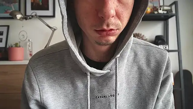 MikymikeBBWD online show from February 6, 2026, 12:08 pm