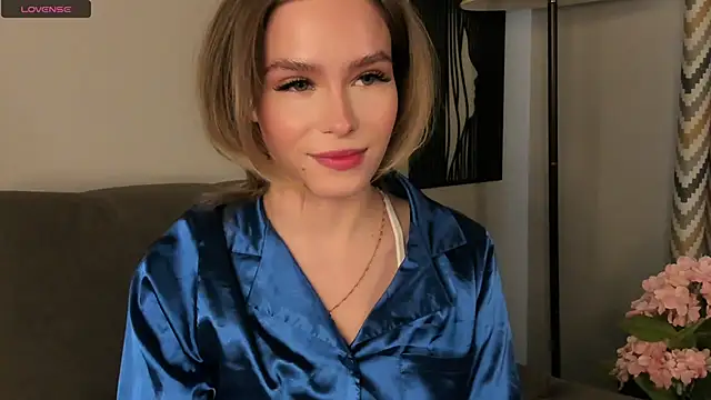 TaiteBayles online show from March 23, 2025, 1:20 am