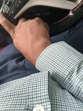 BadboySLR 8899 online show from April 28, 2026, 7:35 am