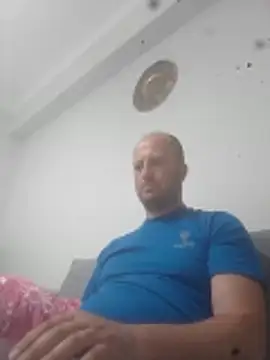 Snapshot of BellBort chatting on May 20, 2026, 7:31 pm BellBort online show from May 20, 2026, 7:31 pm