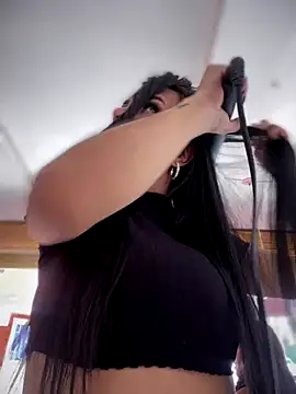 Naatalia online show from October 24, 2025, 5:20 pm