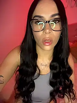 Naatalia online show from February 15, 2026, 7:21 pm