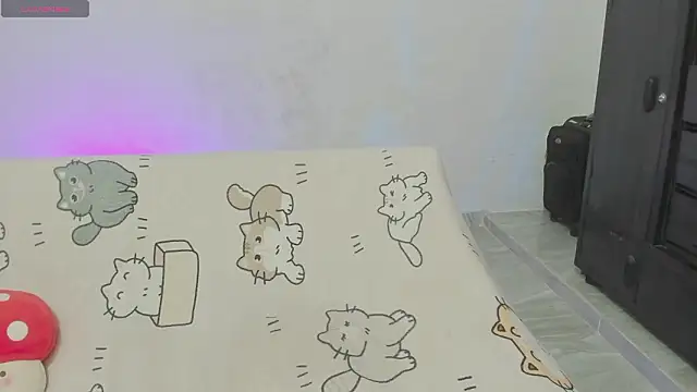 Naoko 7w7 online show from March 5, 2026, 1:01 am