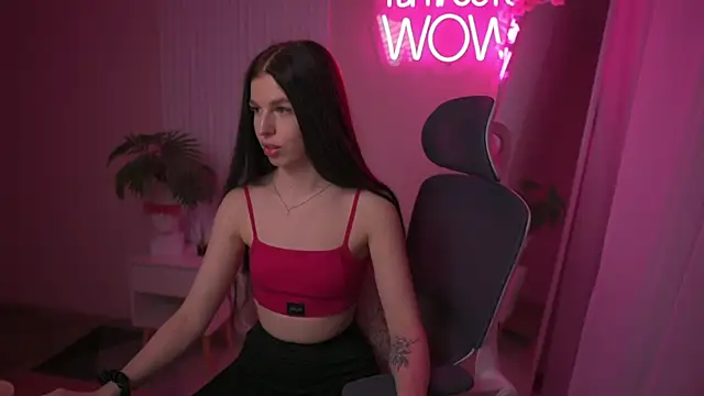 VictoriaPass online show from February 17, 2025, 2:37 pm