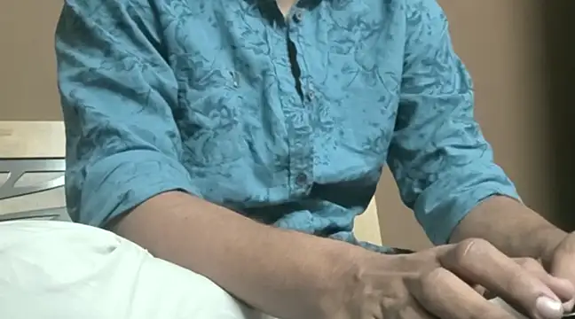 love me you online show from February 13, 2025, 10:12 am