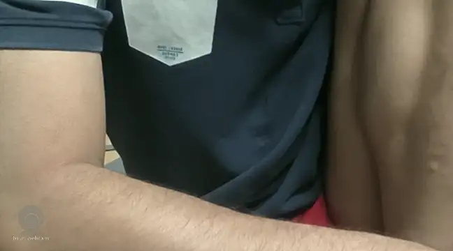 love me you online show from February 14, 2025, 10:17 am