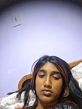 indianpink lips online show from April 19, 2026, 6:43 pm