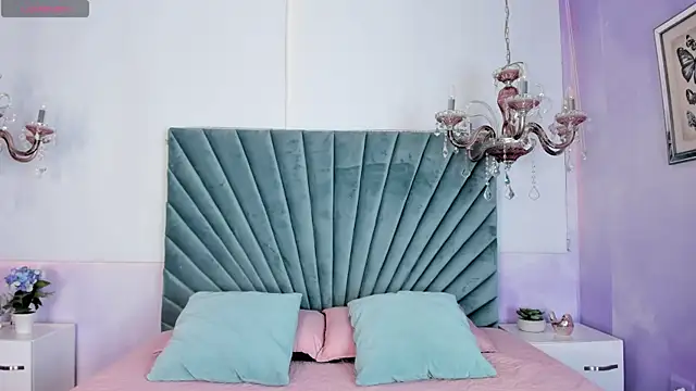 Snapshot of Natty_roberts_ chatting on March 14, 2025, 8:17 pm Natty roberts online show from March 14, 2025, 8:17 pm