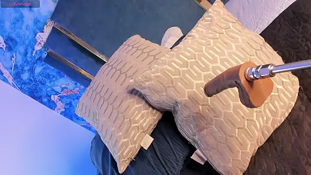 Snapshot of Natty_roberts_ chatting on November 26, 2025, 12:55 am Natty roberts online show from November 26, 2025, 12:55 am