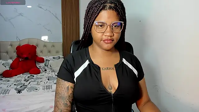 ZahraRose online show from March 25, 2026, 11:16 am