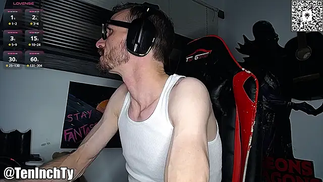 Snapshot of teninchty chatting on November 4, 2025, 5:06 am teninchty online show from November 4, 2025, 5:06 am