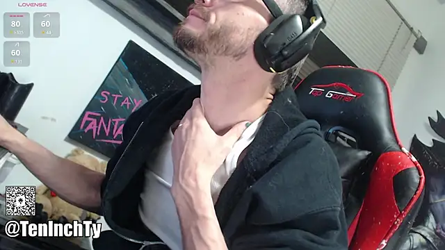 Snapshot of teninchty chatting on November 17, 2025, 4:18 am teninchty online show from November 17, 2025, 4:18 am