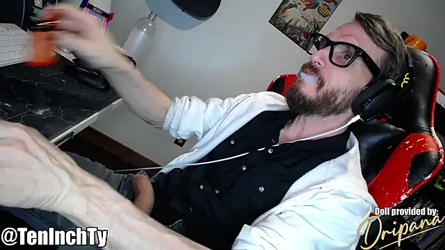 teninchty online show from April 18, 2026, 4:27 am