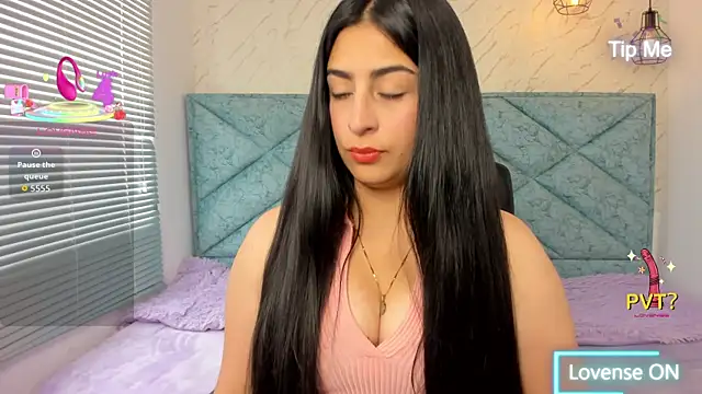 Katty love01 online show from October 27, 2025, 6:45 pm