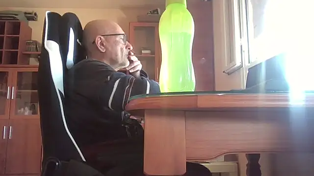 llopaco online show from March 30, 2026, 11:33 am