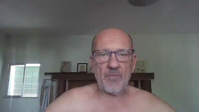 Snapshot of llopaco chatting on July 20, 2026, 11:23 am llopaco online show from July 20, 2026, 11:23 am