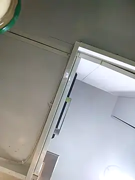 Loly2025 online show from March 7, 2025, 2:23 pm