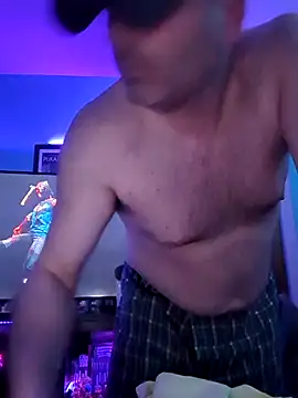 Snapshot of Novabear6996 chatting on October 11, 2025, 1:38 am Novabear6996 online show from October 11, 2025, 1:38 am