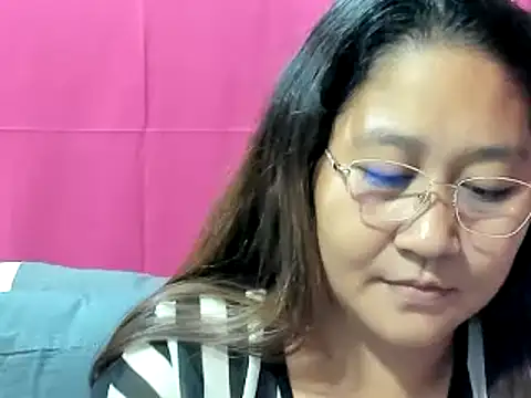 Snapshot of hotchubby88 chatting on December 19, 2024, 10:45 am hotchubby88 online show from December 19, 2024, 10:45 am