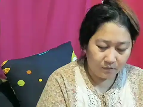 Snapshot of hotchubby88 chatting on February 17, 2025, 12:10 am hotchubby88 online show from February 17, 2025, 12:10 am