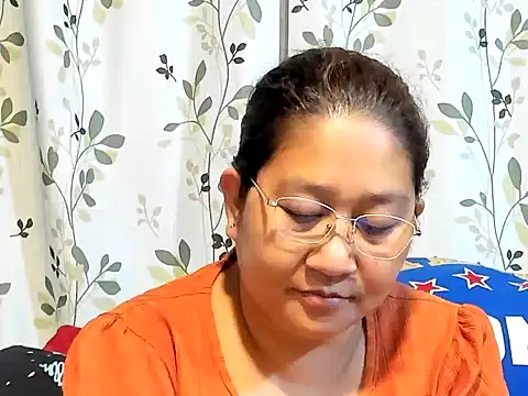 Snapshot of hotchubby88 chatting on September 15, 2025, 10:59 am hotchubby88 online show from September 15, 2025, 10:59 am