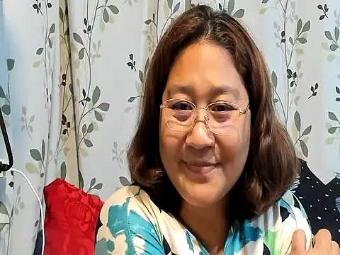 Snapshot of hotchubby88 chatting on September 27, 2025, 11:48 am hotchubby88 online show from September 27, 2025, 11:48 am