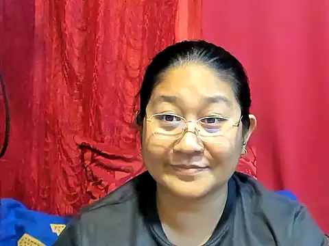 hotchubby88 online show from March 6, 2026, 11:50 am